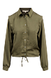  Zusss satijnen blouse met schouderdetail groen