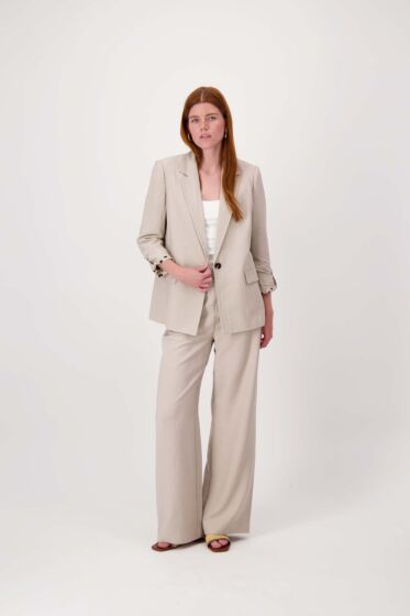 Zusss nette wijde broek soft sand