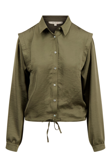  Zusss satijnen blouse met schouderdetail groen